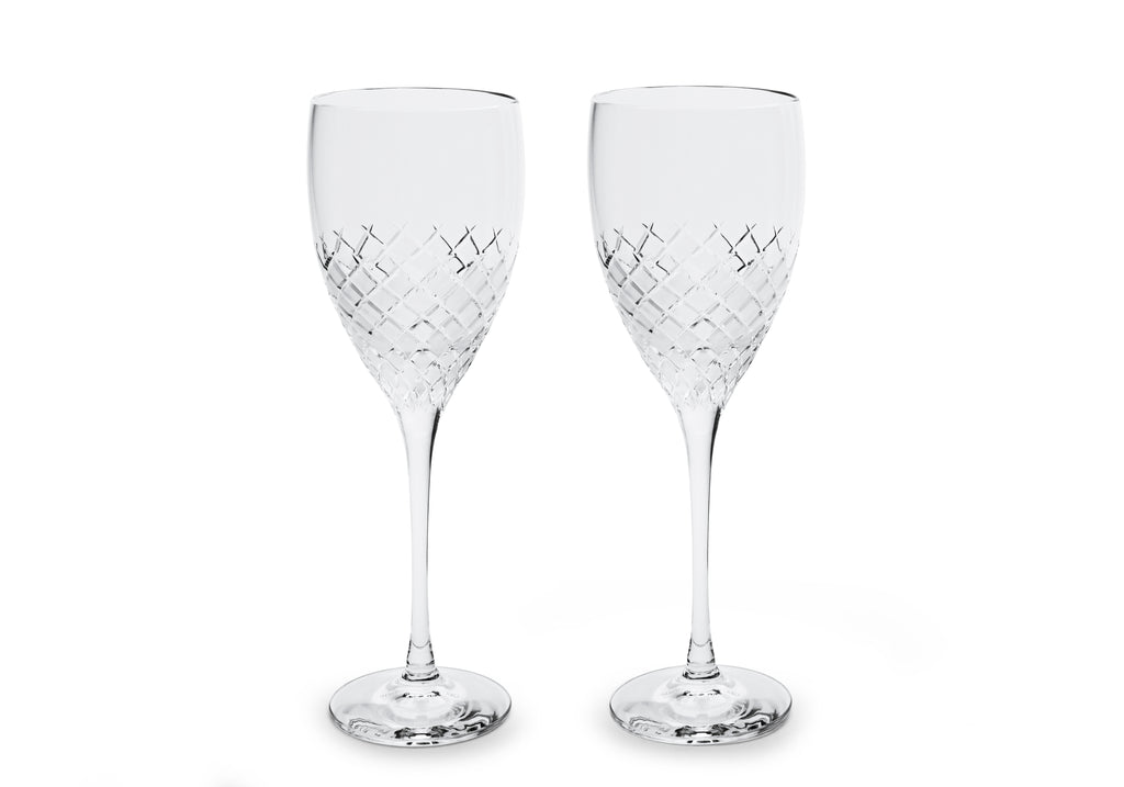 A Pair of Paragon Red Wine Glasses